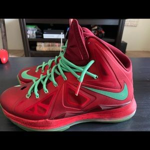 Christmas lebrons